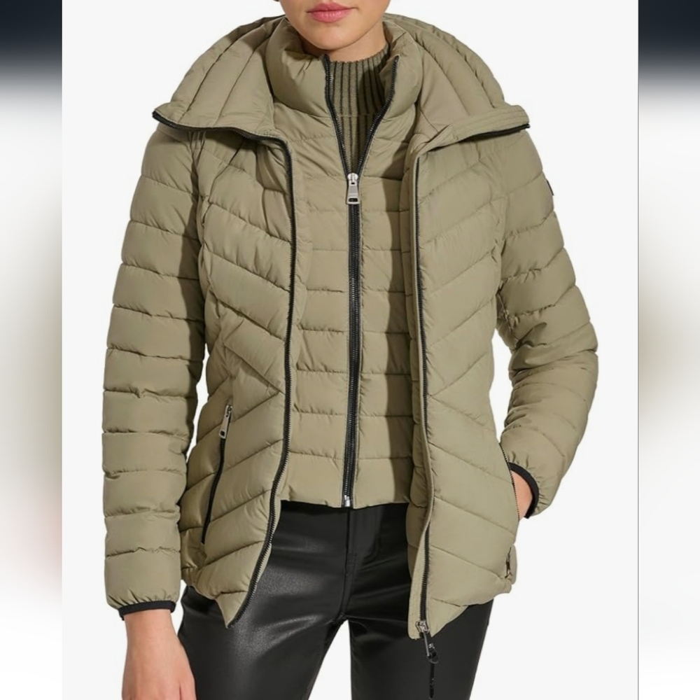 NWT DKNY Bib-front Lightweight Puffer, Sage Green, Large